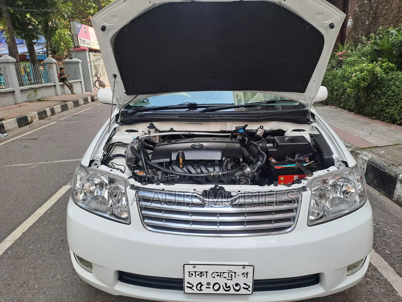 Toyota Corolla 2005 White