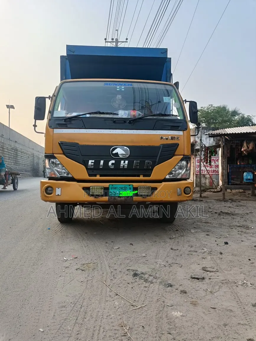 Truck for sale on an urgent basis