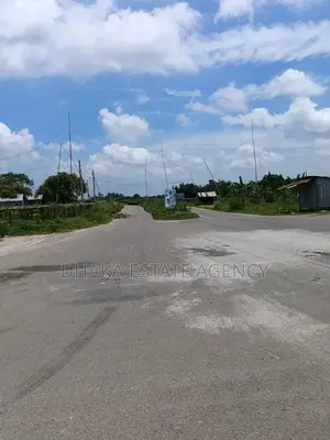Sector-10, Road-100 Feet, 5 Katha Plot Sale
