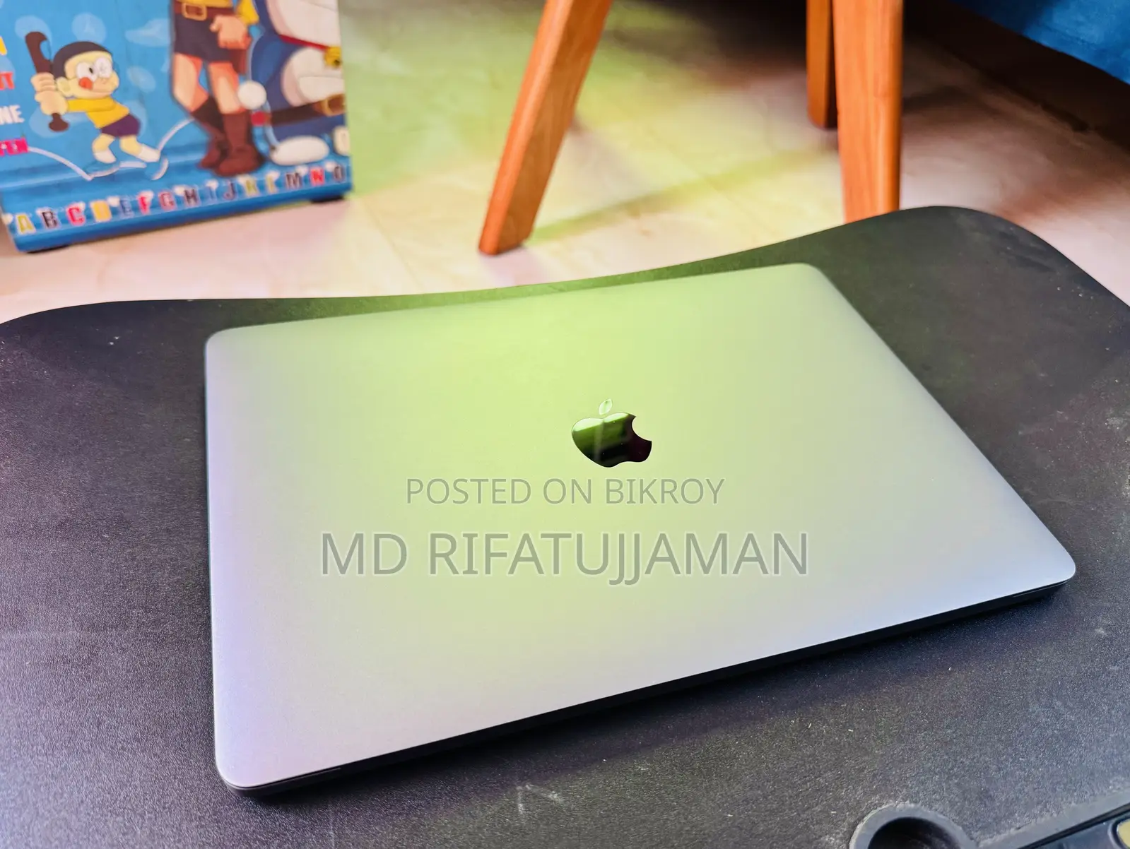 ল্যাপটপ Apple MacBook Pro ২০১৭ ৮ জিবি Intel Core i5 সলিড স্টেট ড্রাইভ ২৫৬ জিবি