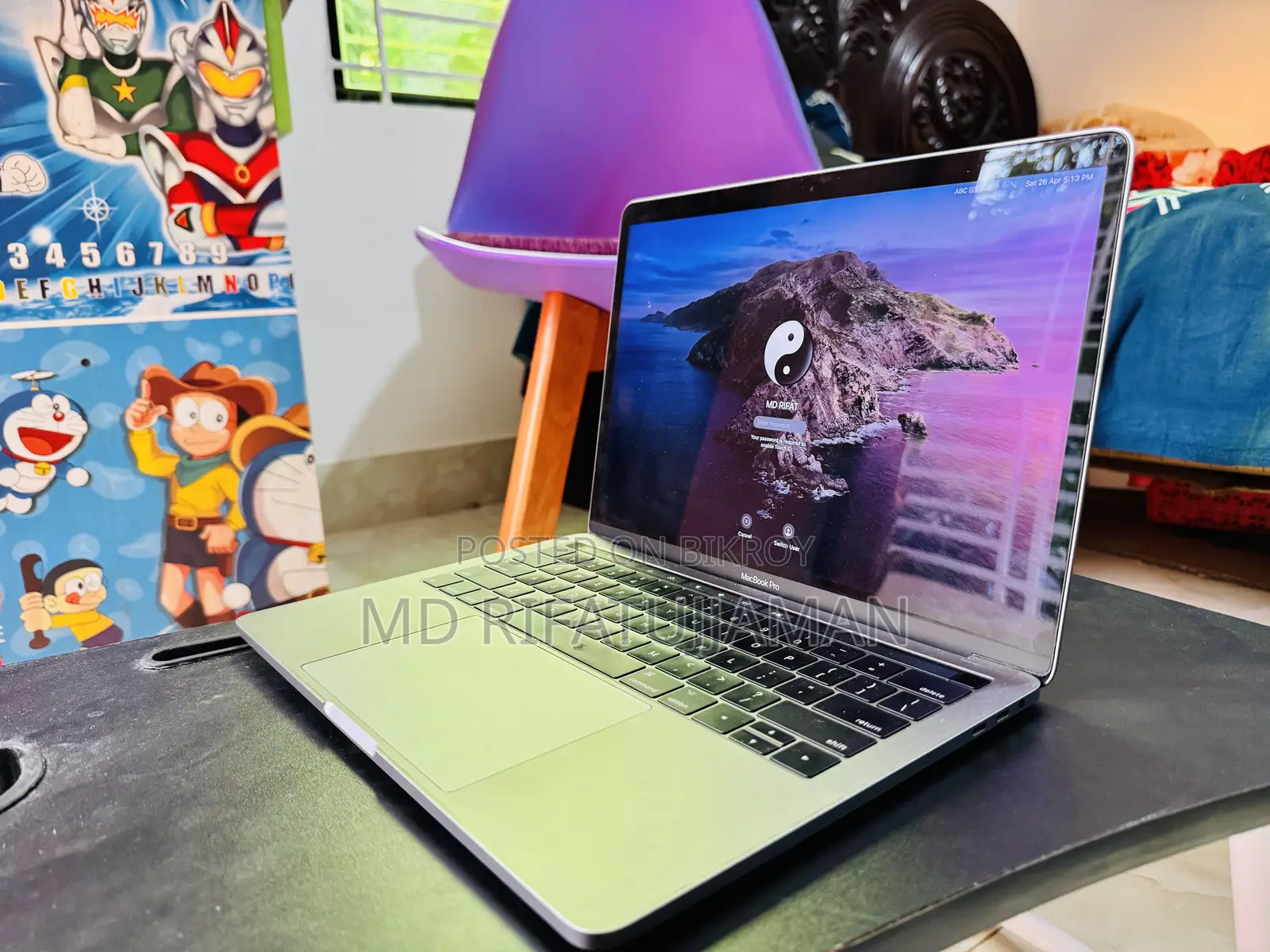 ল্যাপটপ Apple MacBook Pro ২০১৭ ৮ জিবি Intel Core i5 সলিড স্টেট ড্রাইভ ২৫৬ জিবি