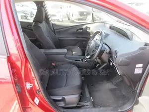 Toyota Prius 2021 Red