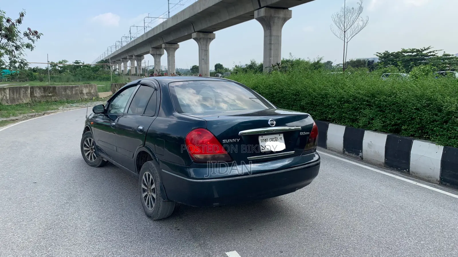 Nissan Sunny 2004 Green