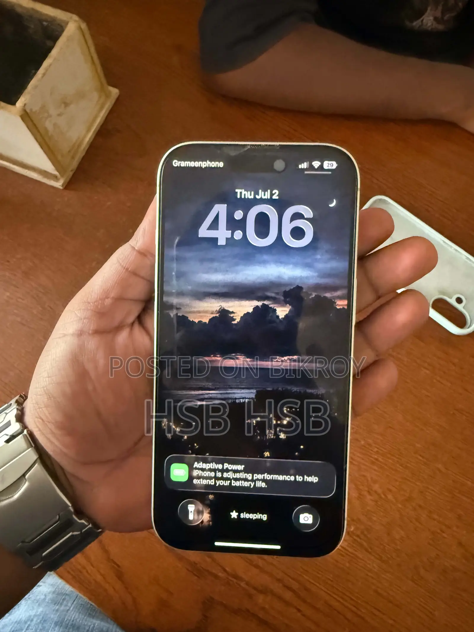 New Apple iPhone 17 256 GB White