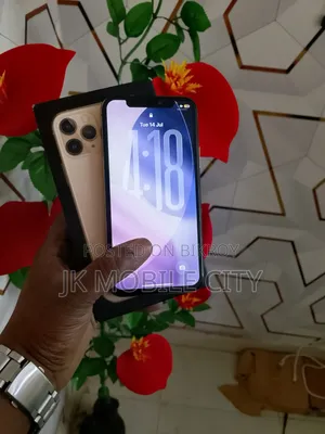 অ্যাপল আইফোন ১১ প্রো ২৫৬ জিবি গোল্ড