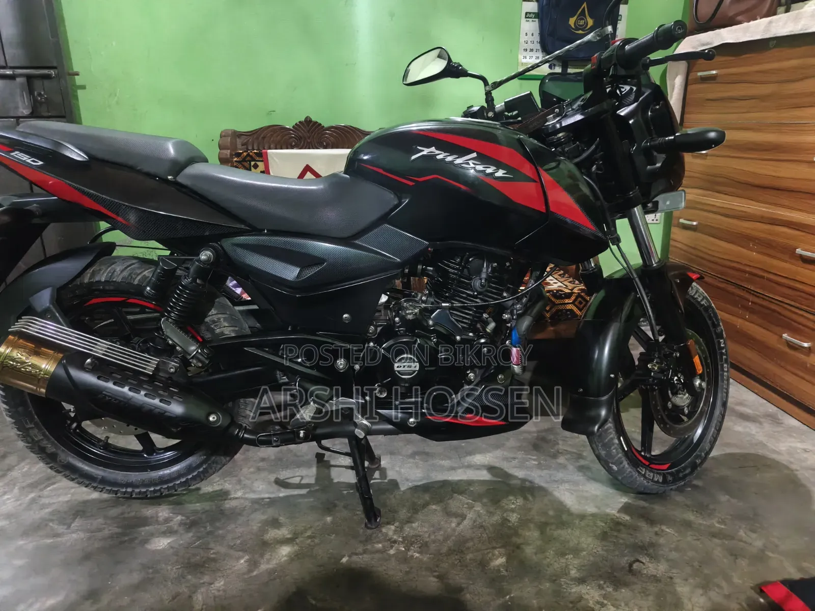Bajaj Pulsar 150 2023 Red