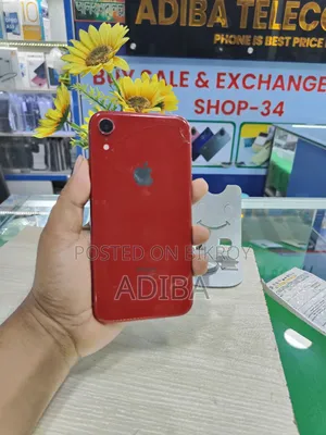Apple iPhone XR 64 GB Red