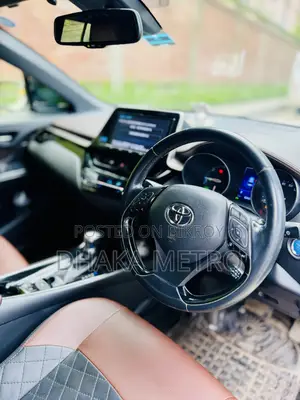 Toyota C-HR 2018 Pearl