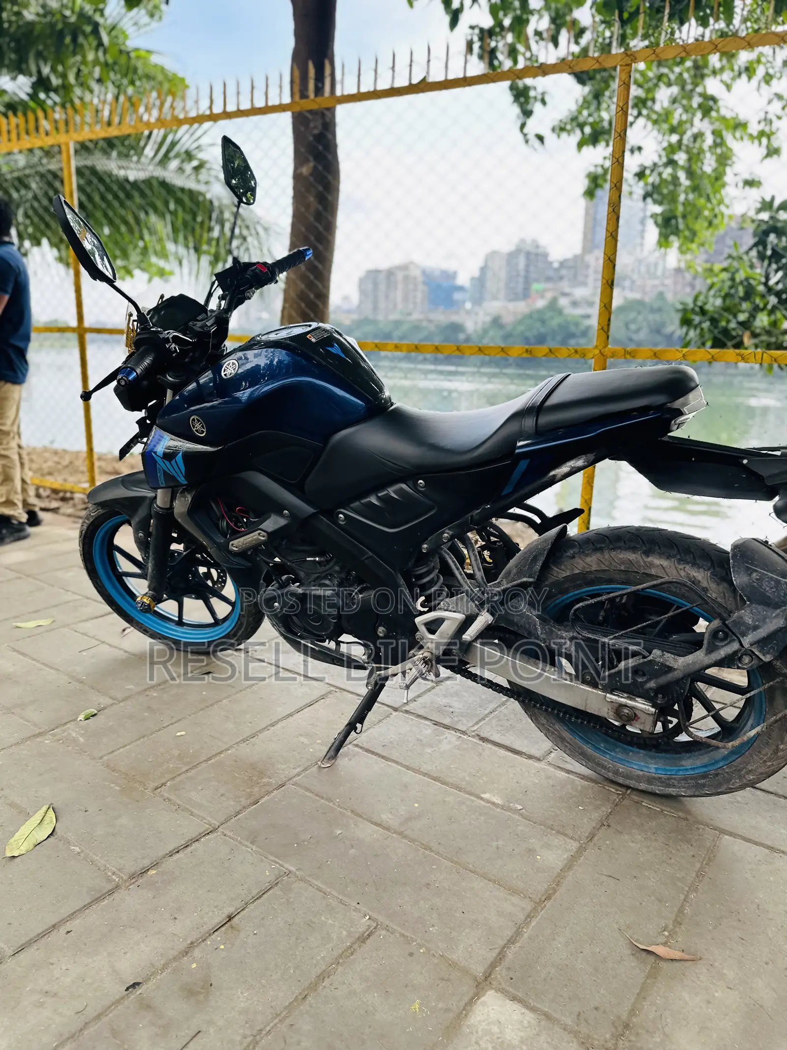 Yamaha 2022 Blue