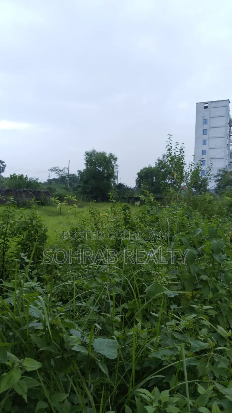 ৩ কাঠা (পূর্বমুখী, ৬০ ফুট রাস্তা) সেক্টর #১৭/জে, উত্তরা