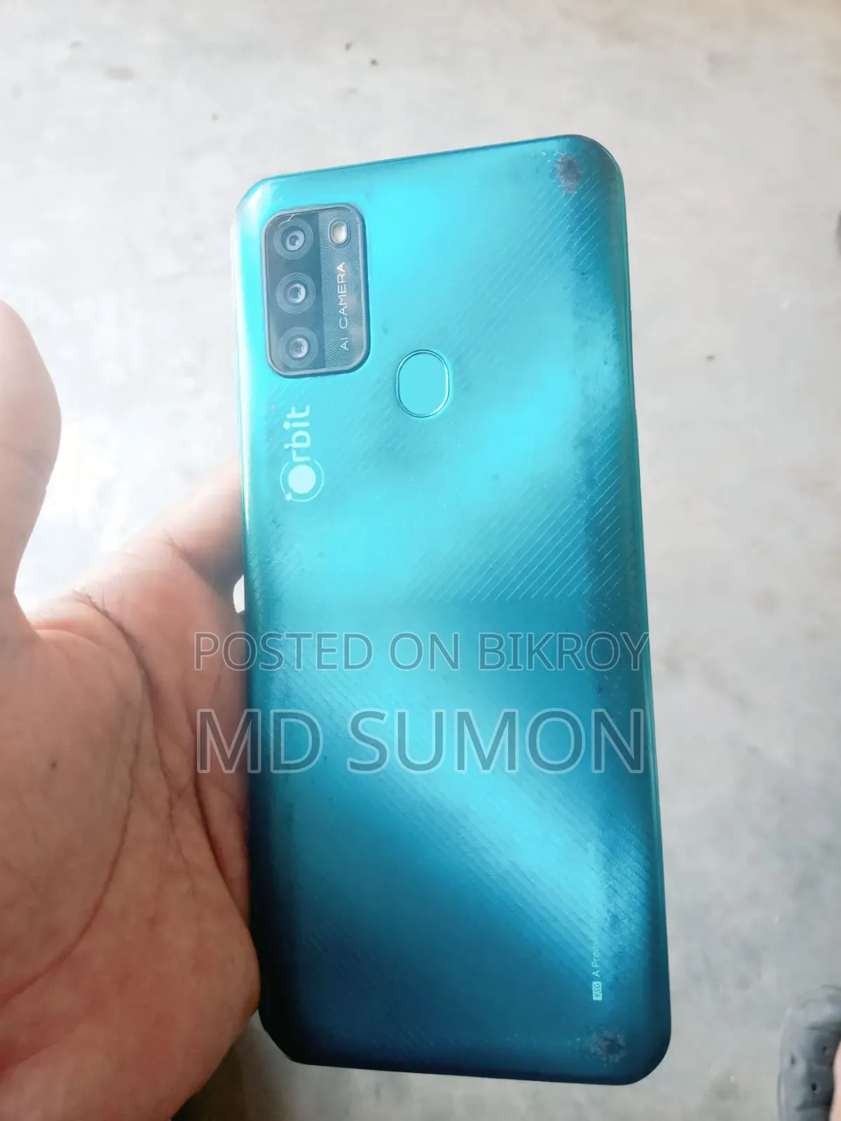 Walton 4 GB Blue
