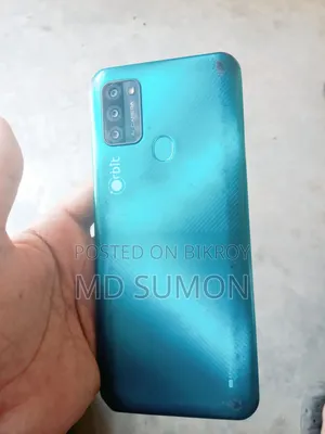 Walton 4 GB Blue