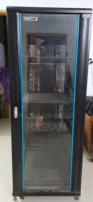 অফিস/ডেটা ল্যাবের জন্য Dintek 32U সার্ভার র‍্যাক