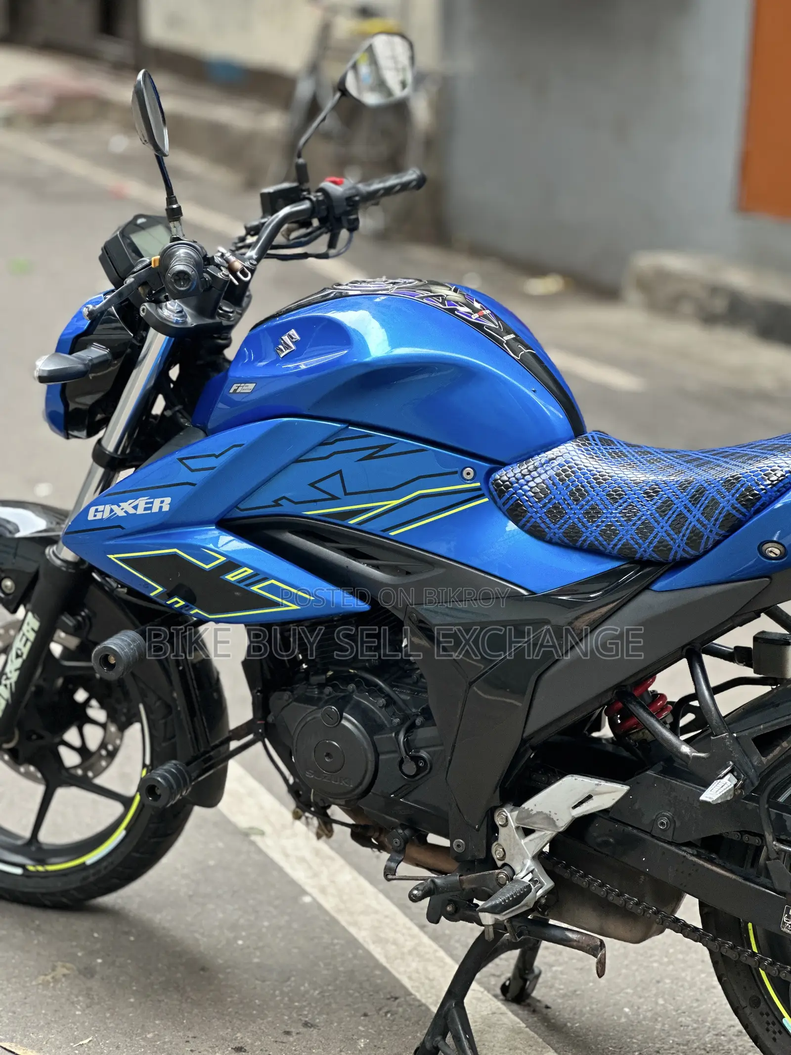 সুজুকি জিক্সার এফআই এবিএস ২০২৩ নীল
