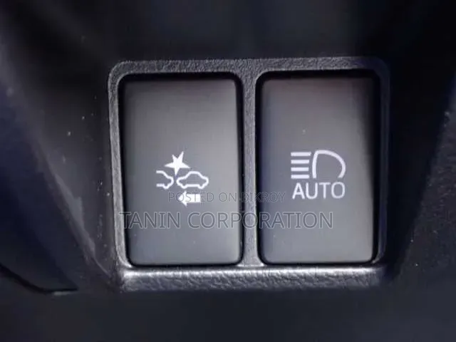 Toyota Allion 2021 Silver