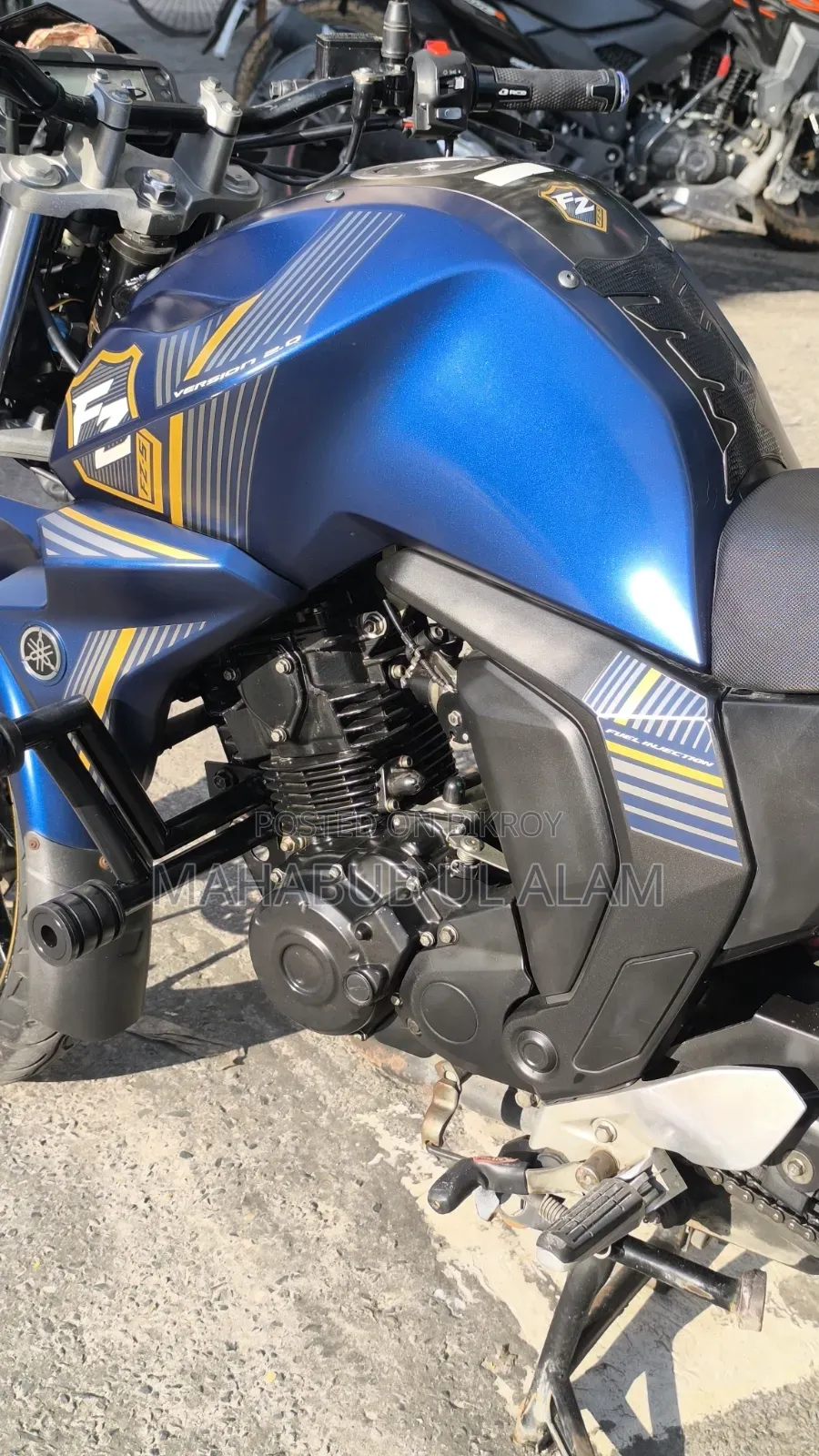 Yamaha FZ6 2021 Blue