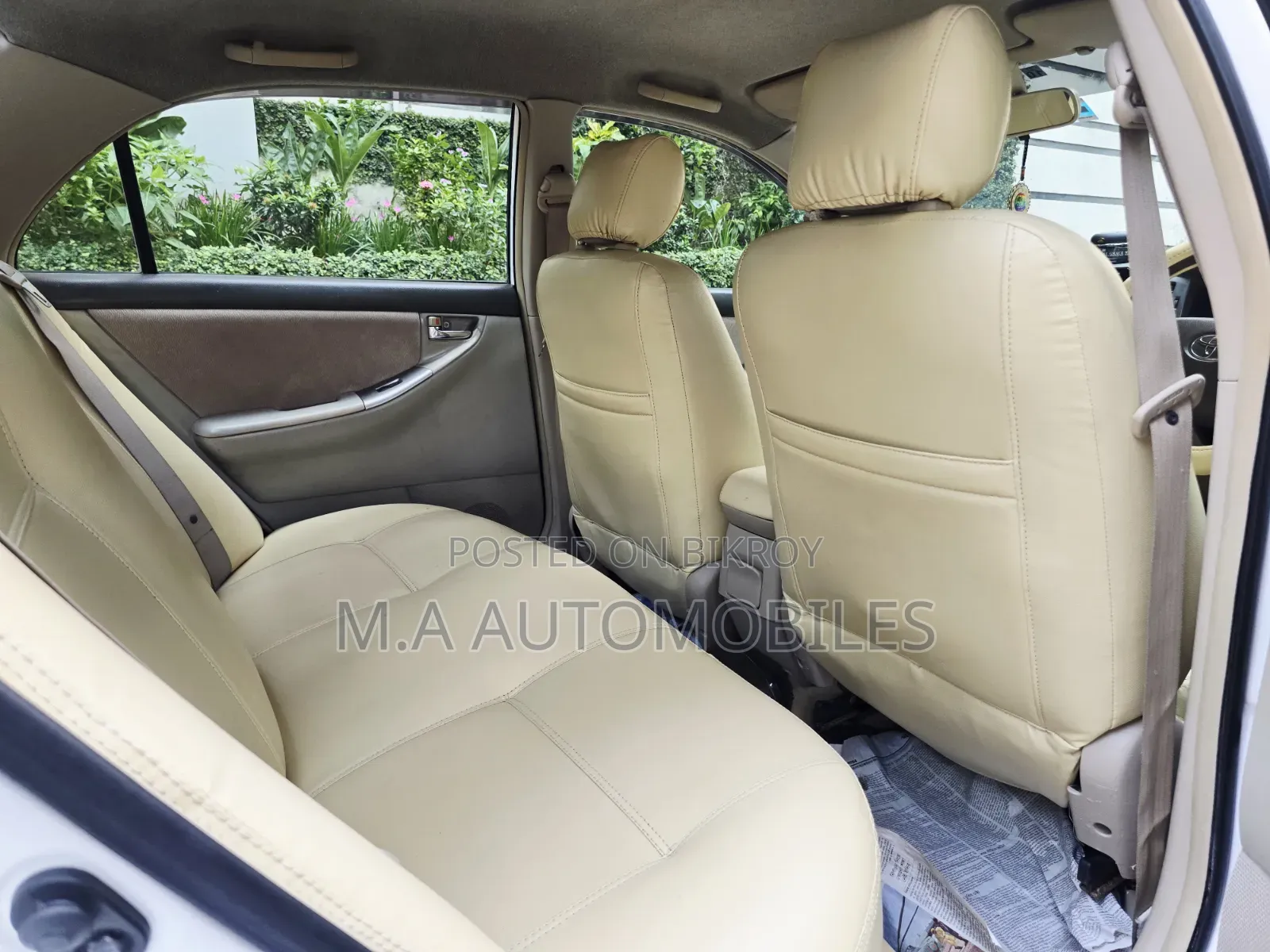 Toyota Corolla 2005 White