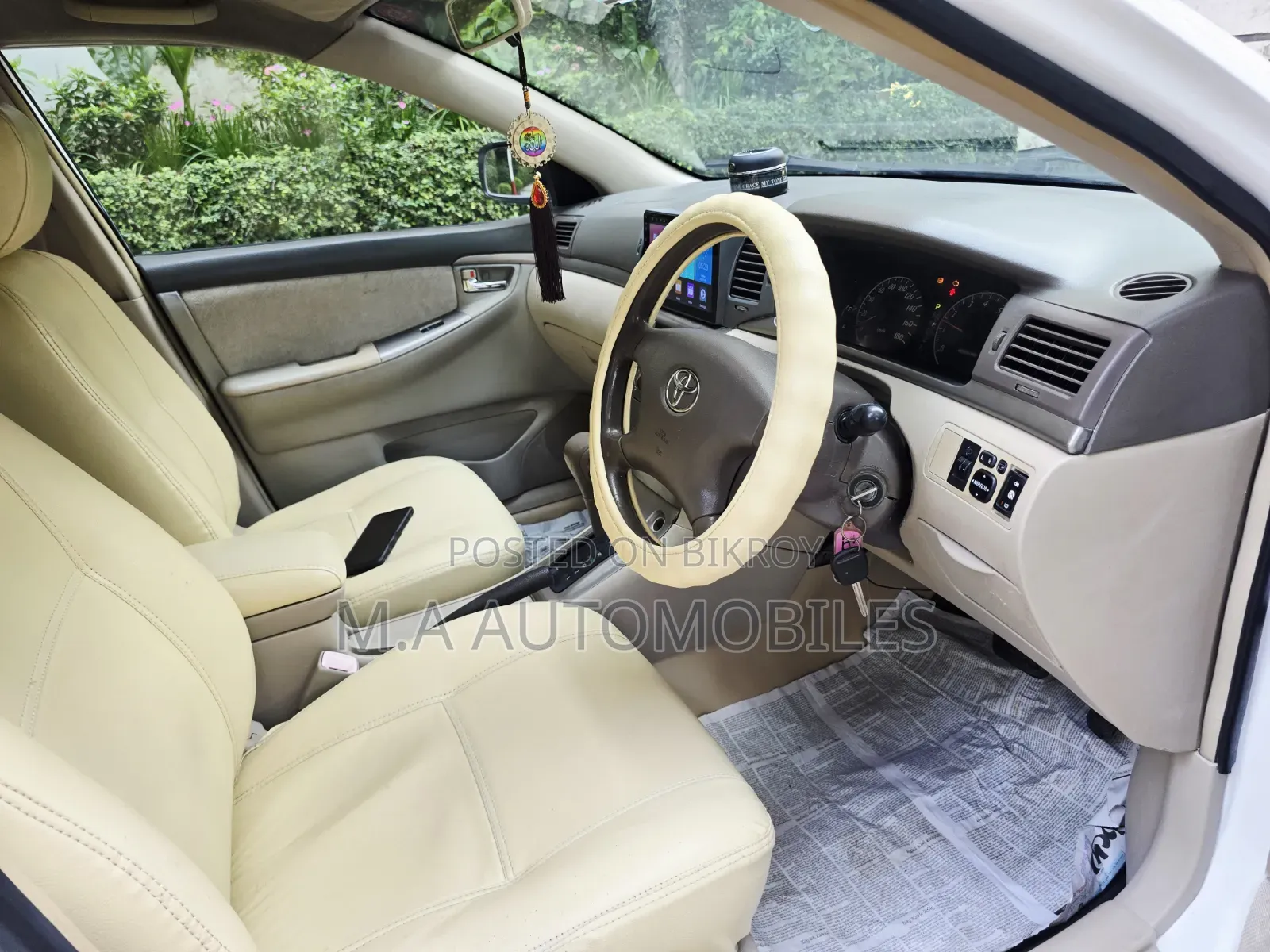 Toyota Corolla 2005 White