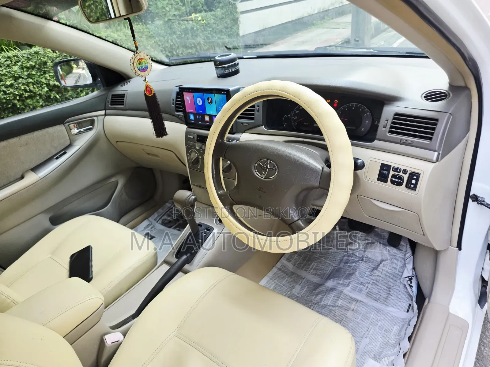 Toyota Corolla 2005 White