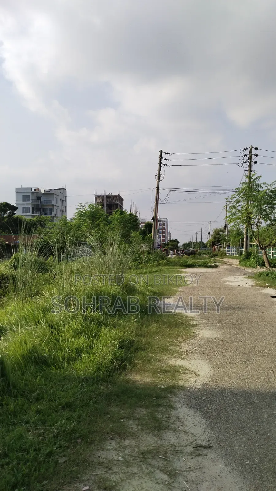 ৩ কাঠা (পূর্বমুখী) সেক্টর #১৭/এইচ, উত্তরা