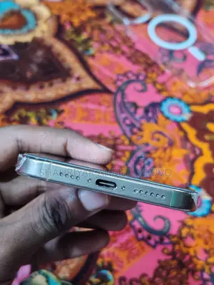 অ্যাপল আইফোন ১৬ প্রো ম্যাক্স ২৫৬ জিবি গোল্ড