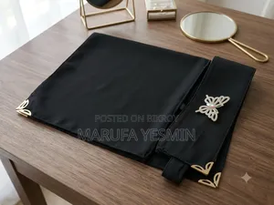 Premium__Niqab