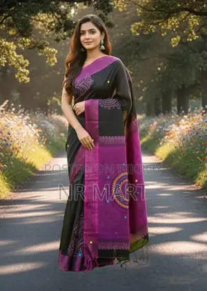 টাঙ্গাইলের রয়্যাল ধুপিয়ান সিল্ক নকশি শাড়ি (ব্লাউজ পিস ছাড়া)