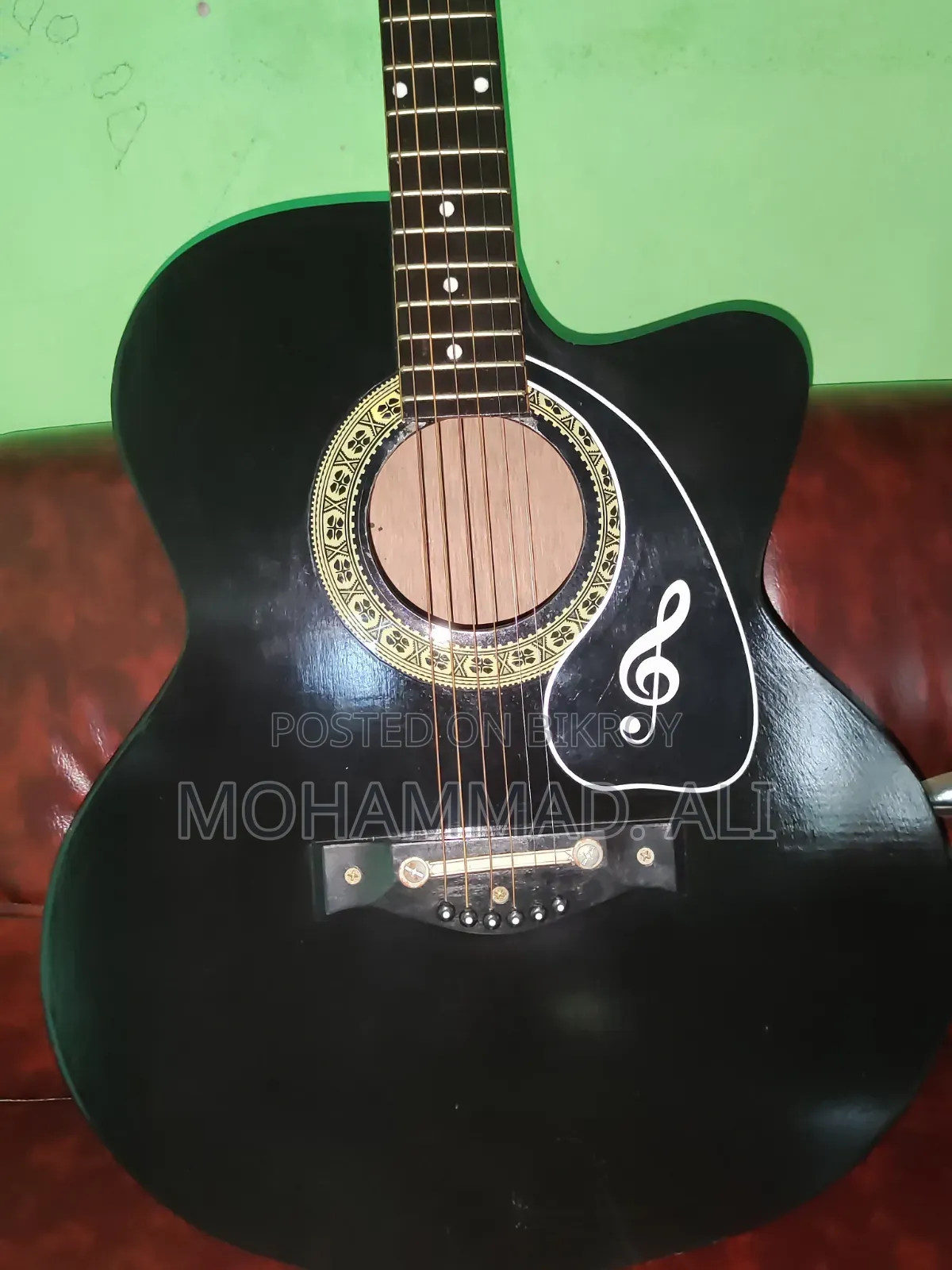 একোয়েস্টিক গিটার