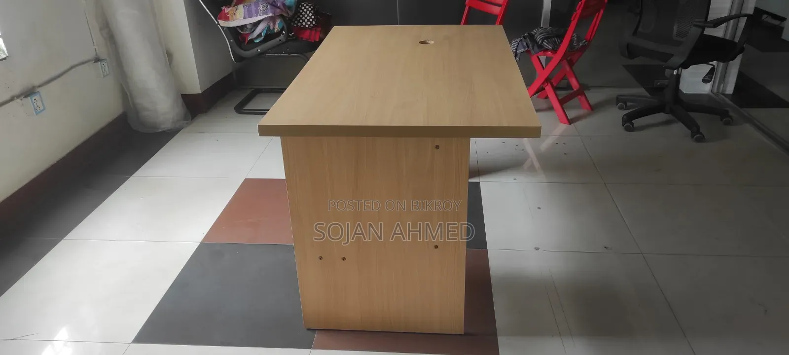 অফিস টেবিল বিক্রি করা হবে