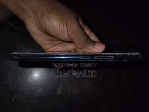 Vivo Y11 32 GB Purple