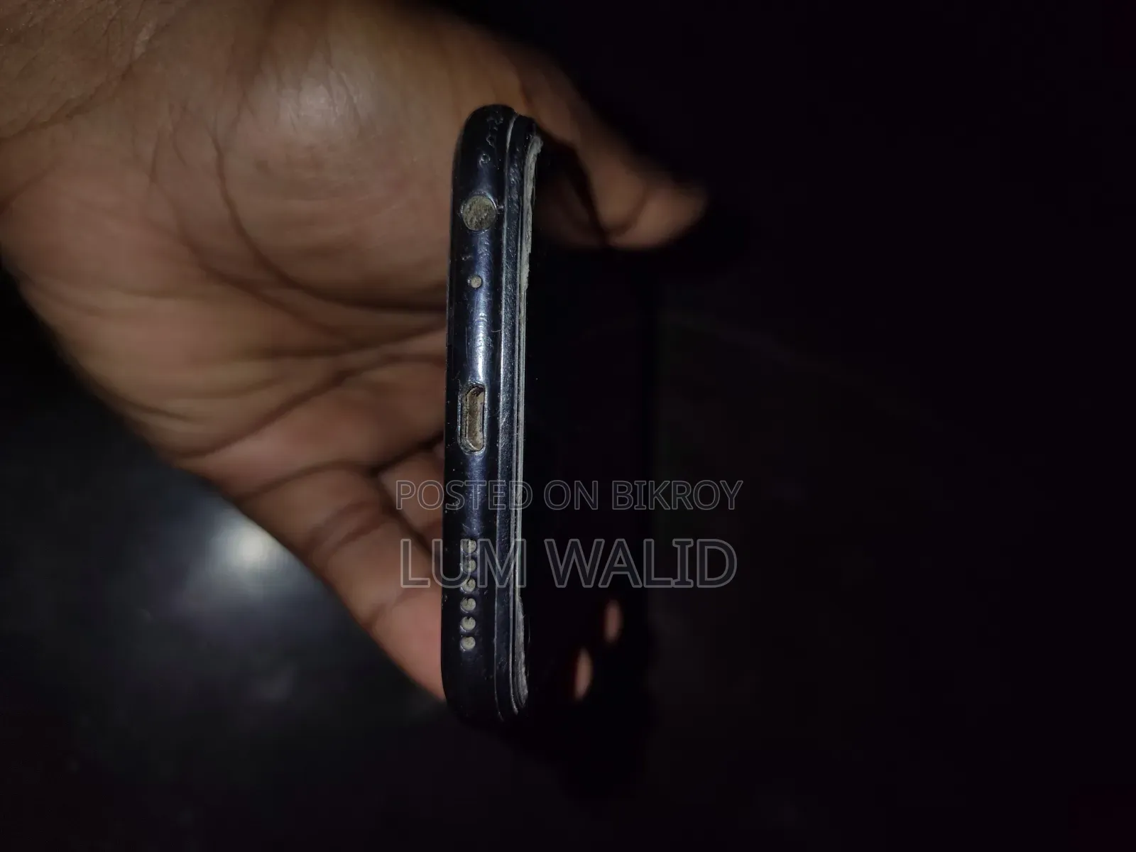 Vivo Y11 32 GB Purple