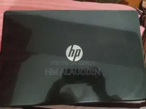 Laptop HP 15-Da2933nia 4GB Intel Core I5 HDD 1T