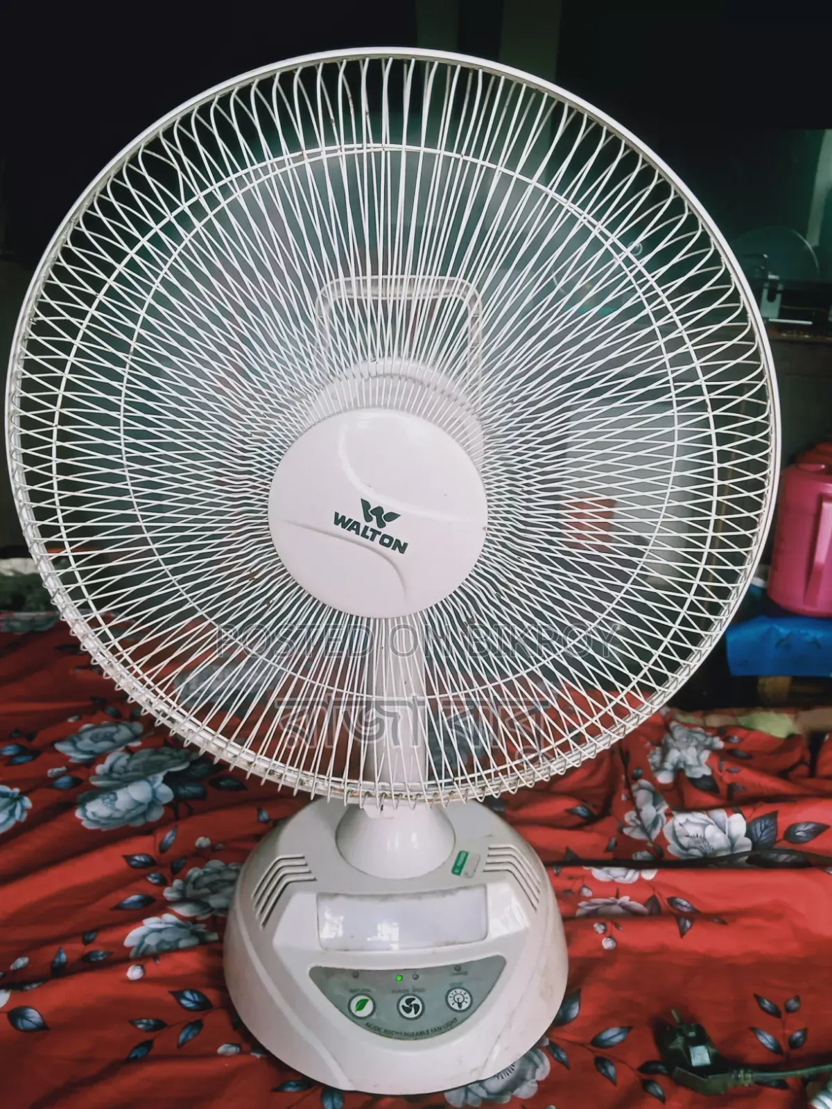 Walton 16" চার্জার ফ্যান