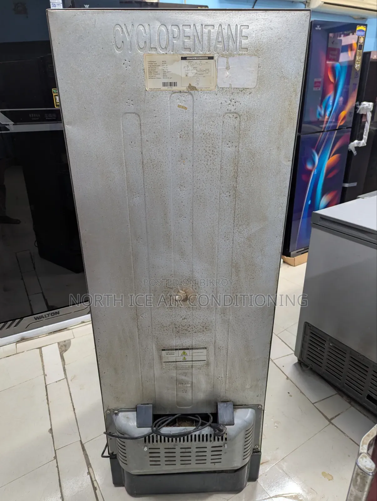 Walton V.G.M Door Frost Freeze 12.5 CFT 213 Ltr.
