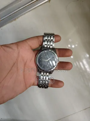 টাইটান ঘড়ি বিক্রির জন্য