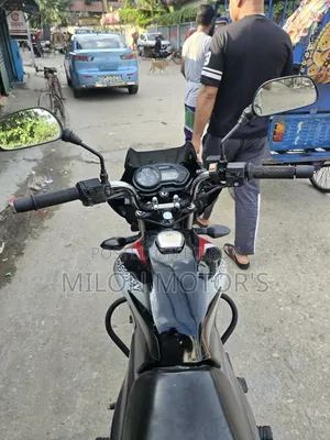 Bajaj Discover 125 2020 Black