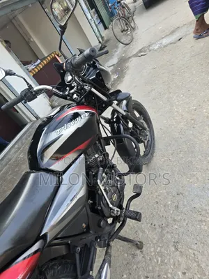 Bajaj Discover 125 2020 Black