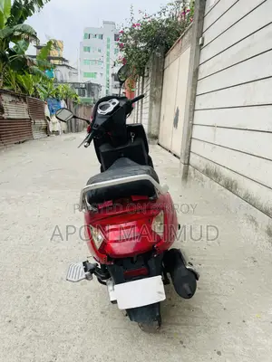 Mahindra Gusto 125 2017 Red