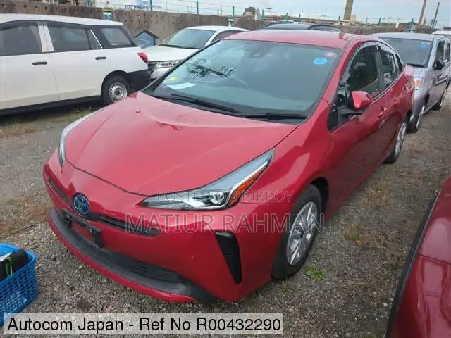 Toyota Prius 2020 Red