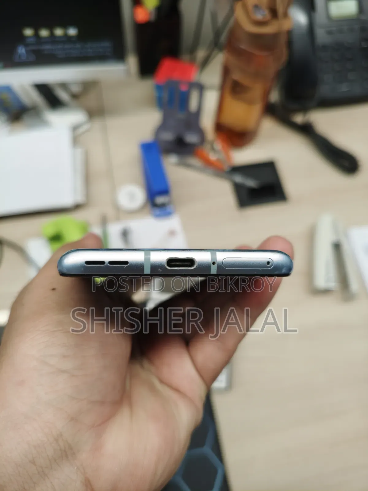 ওয়ানপ্লাস ৯আর ১২৮ জিবি ব্লু