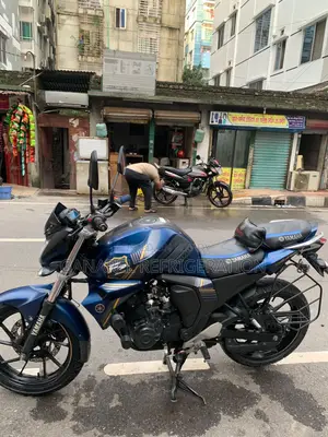 ইয়ামাহা এফজেড ২০২২ ব্লু
