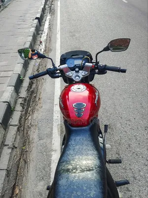 Bajaj Pulsar 150 2014 Red