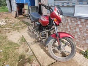 Bajaj Platina 100 2015 Red