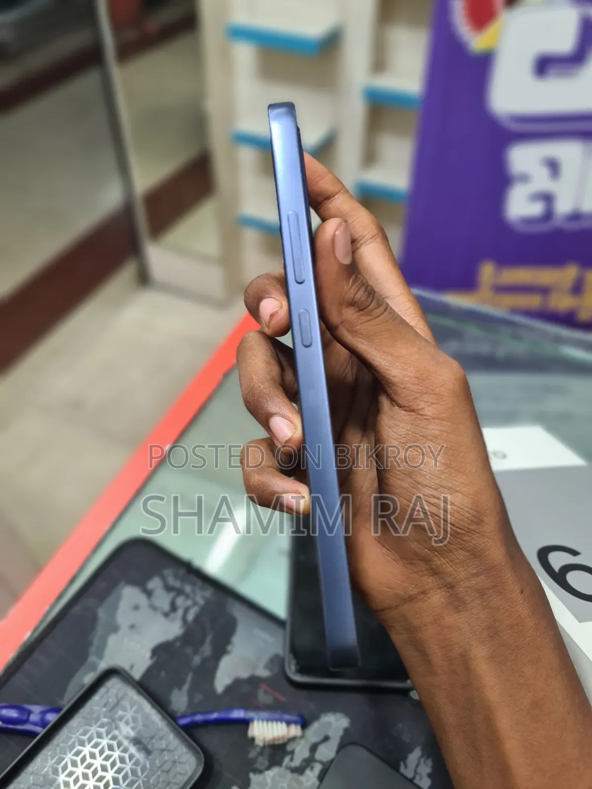 নতুন Oppo A6 Pro ২৫৬ জিবি নীল