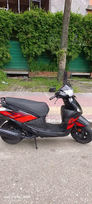 New Hero Pleasure 2025 Black