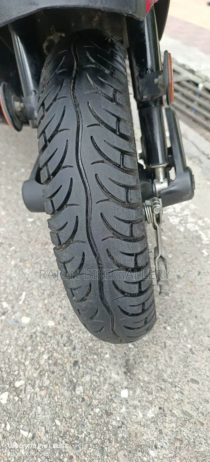 New Hero Pleasure 2025 Black