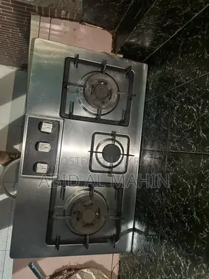 Gazi Smiss 3 Burner Gas Stove (PFD-328C) - Used