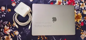 Laptop Apple MacBook Pro 2017 8GB Intel Core i5 SSD 256GB