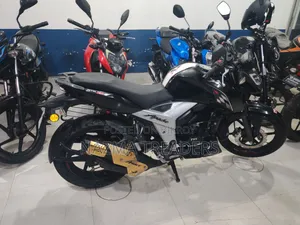 TVS Apache 160 4V 2021 Black