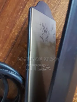 ভিগর প্রফেশনাল হেয়ার স্ট্রেইটনার